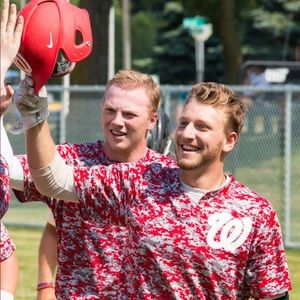 Meet your Posher, Brady